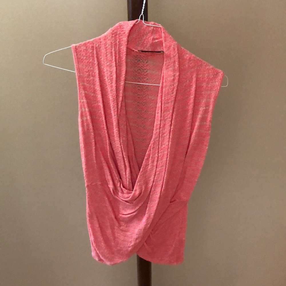 Chatoyant top